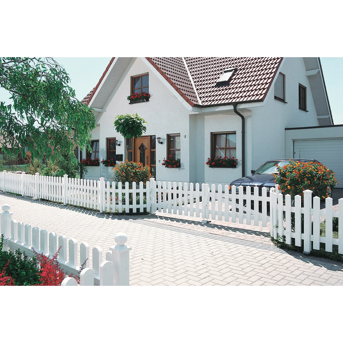 TraumGarten Vorgartenzaun Kunststoff Weiß Gerade LONGLIFE CARA 2 TraumGarten Vorgartenzaun Kunststoff Weiß Gerade LONGLIFE CARA – Bild 2