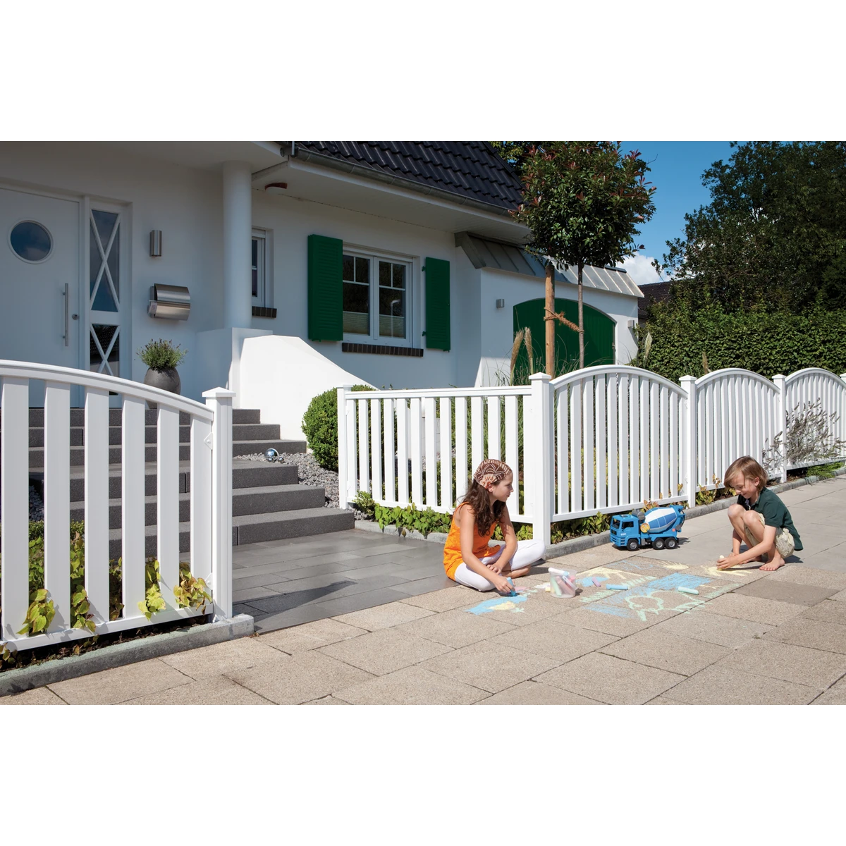 TraumGarten Vorgartenzaun Kunststoff Weiß Rund LONGLIFE CLEO 2 TraumGarten Vorgartenzaun Kunststoff Weiß Rund LONGLIFE CLEO – Bild 2