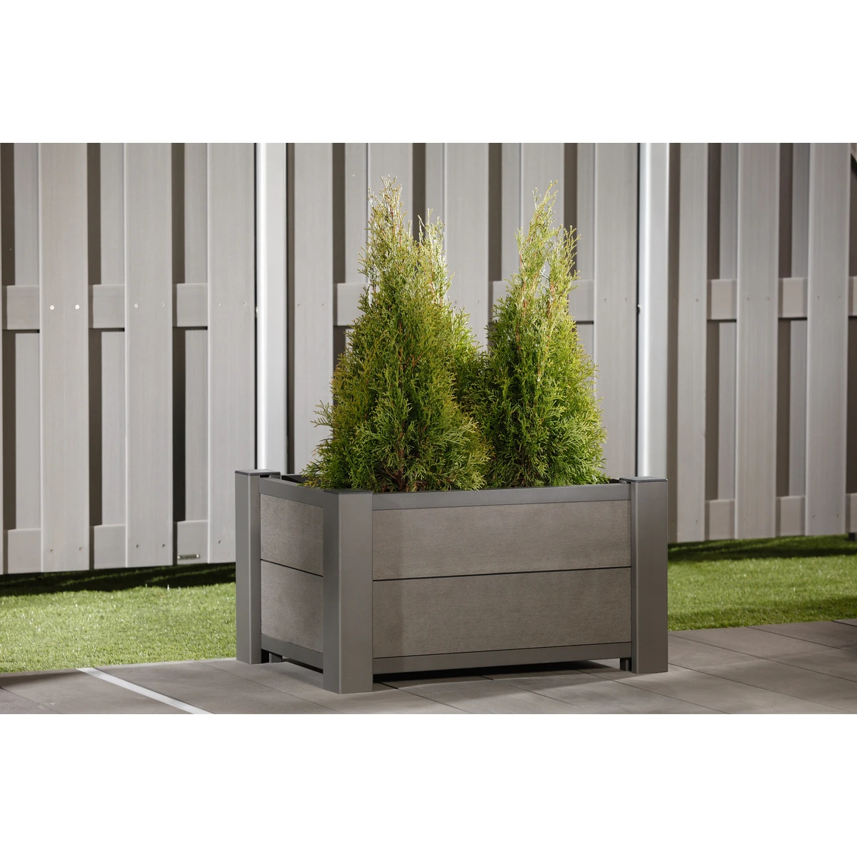 TraumGarten WPC 4-eck Pflanzkasten Mit Einsatz Anthrazit 72x52x40cm 2 TraumGarten WPC 4-eck Pflanzkasten Mit Einsatz Anthrazit 72x52x40cm – Bild 2