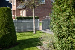 TraumGarten Alu-Vorgartenzaun Squadra Auf Maß -GartenWelt Günstiges Geschäft squadra silber vorgartenzaun s 23